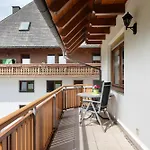 Weissenhof Herr Armin Heizmann * 艾森巴哈