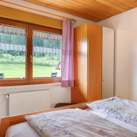 Weissenhof Herr Armin Heizmann *